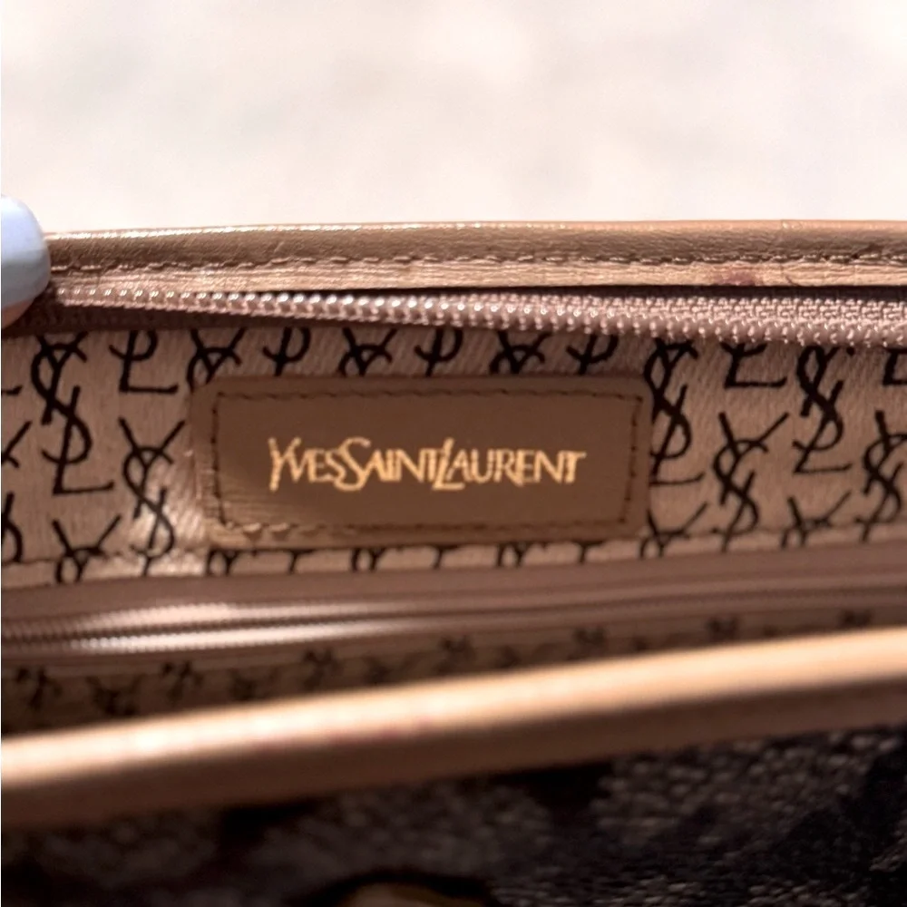 Yves Saint Laurent Vintage Clutch - Picture 9 of 14
